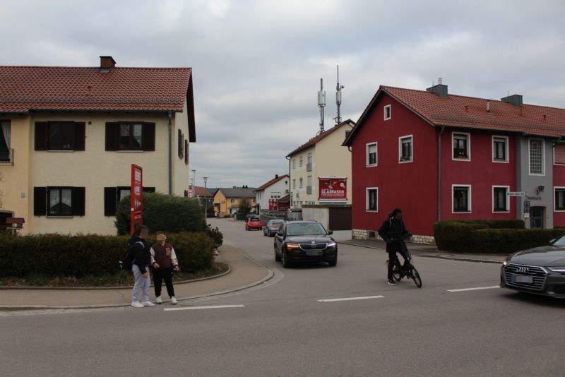 Hermann-Ehlers-Str. 2  / geg. Einf. Rewe re.