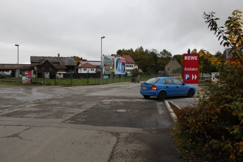 Conradin-Kreutzer- Str. 49  / Bahnhofstr. 27 / Rewe Einf.