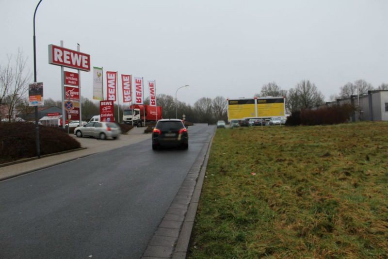 Auf den Sandäckern 7  / Einf. Rewe