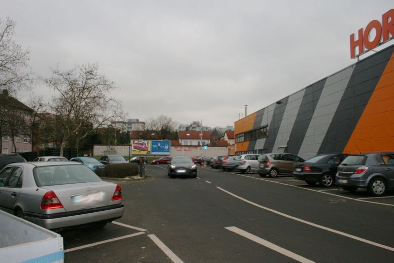 Ludwig-Waldschmidt-Str.  / Nh. Benzinoring