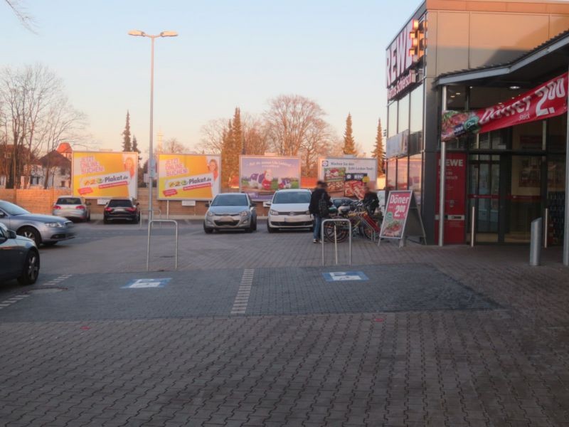 Große Str. 37-41  / Rewe geg. Eing.