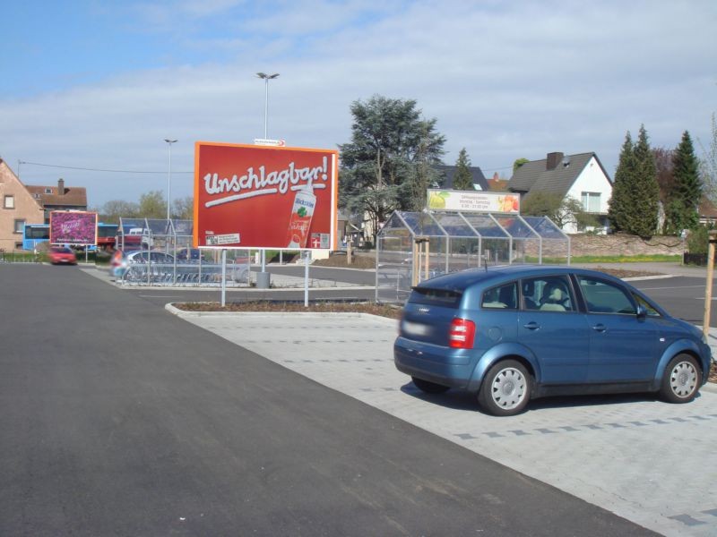 Böswiesenstr. 2a  / Edeka (PP)