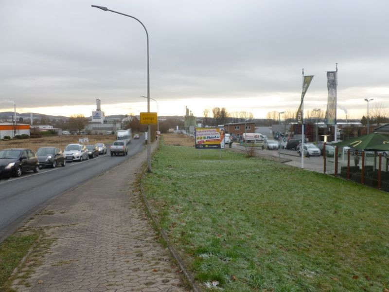 Isringhausen-Ring  Si. Herforder Str., neb. Mc Donald´s