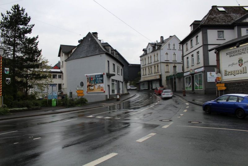 Kölner Str. 64 (B 62)