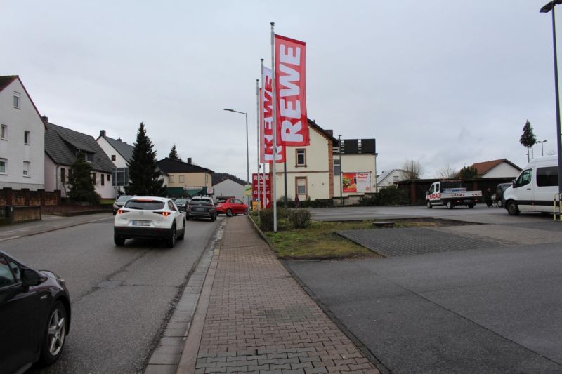 Kaiserstr. 90  / Rewe Si. Einf.
