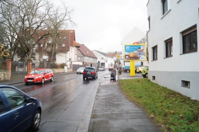 Hanauer Landstr. 31  / Straße der Jugend quer