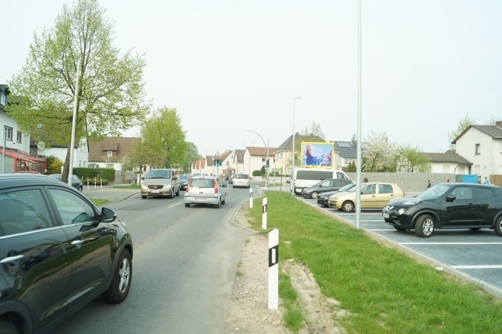 Starkenburger Str.  / Netto quer VS