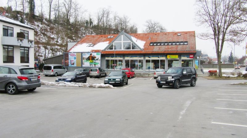 Waldseer Str. 102  / Ein-Ausf. Rewe