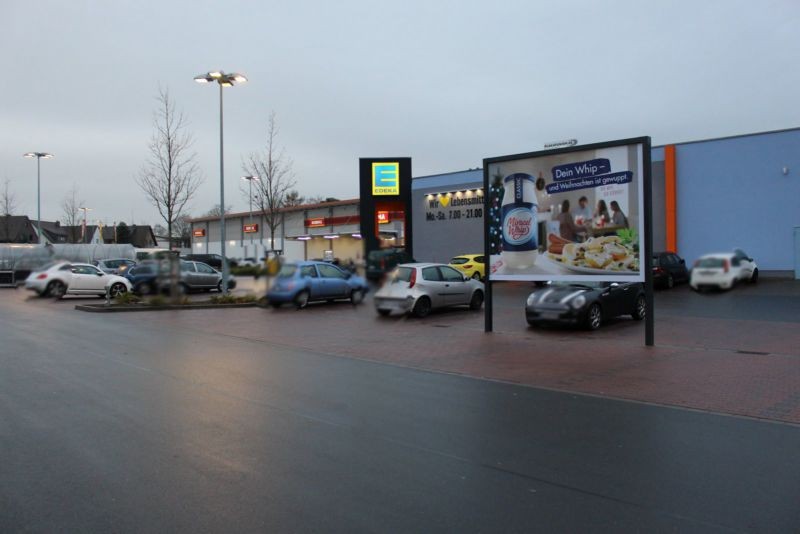 Christian-Schäfer-Str. 24  / Edeka (PP) re.