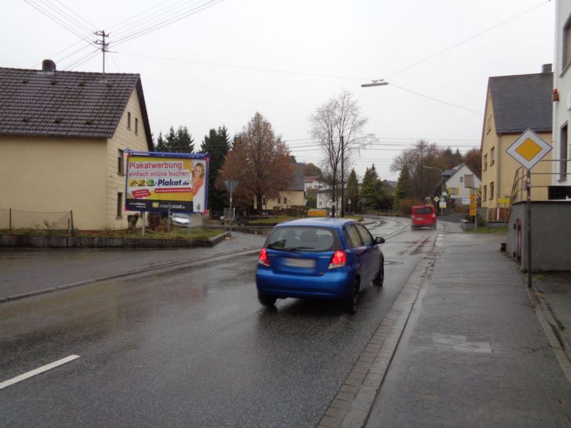 Brückenstr. 1 (B 255)  / Si. Koblenzer Str. RS