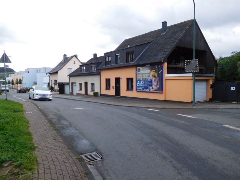 Bahnhofstr. 100