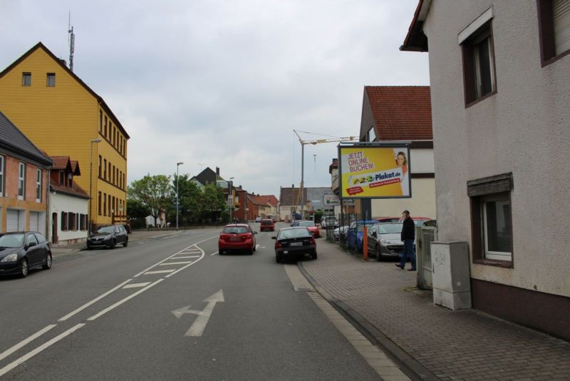 Bitscher Str. 66 (B 424)  VS
