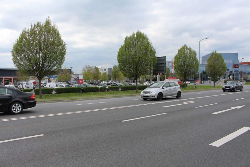 Mainparkstr. 1  / Rewe li. (PP)