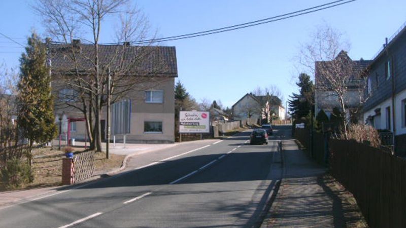 Schneeberger Str. 11 (B 93)  / v. Zaun