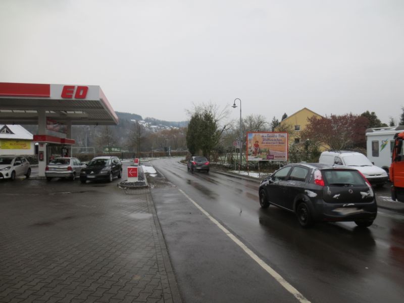 Rißbacher Str. (B 53)  geg. Hs.-Nr. 125 quer