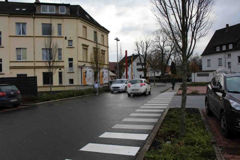 Albaxer Str. 13-15  / Einf. Kaufland