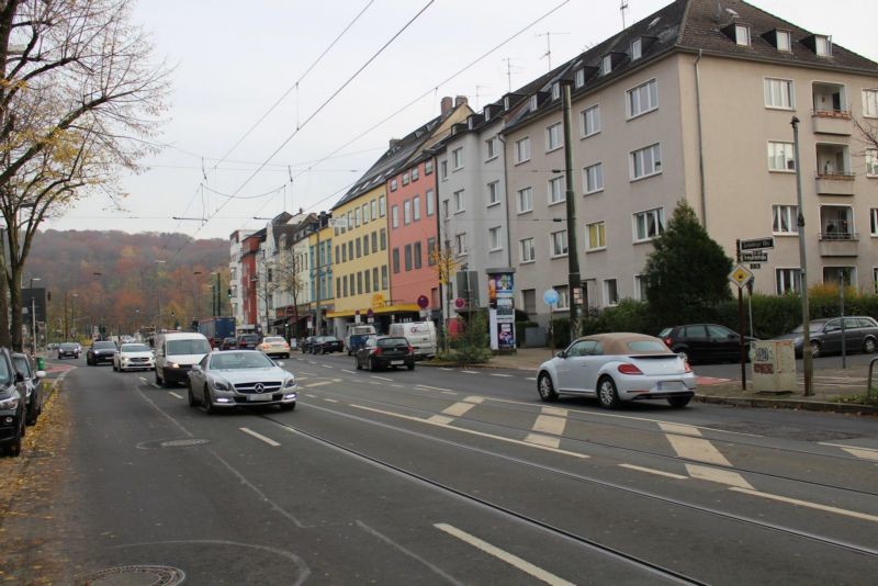 Grafenberger Allee 395 hinter Irmgardstr.