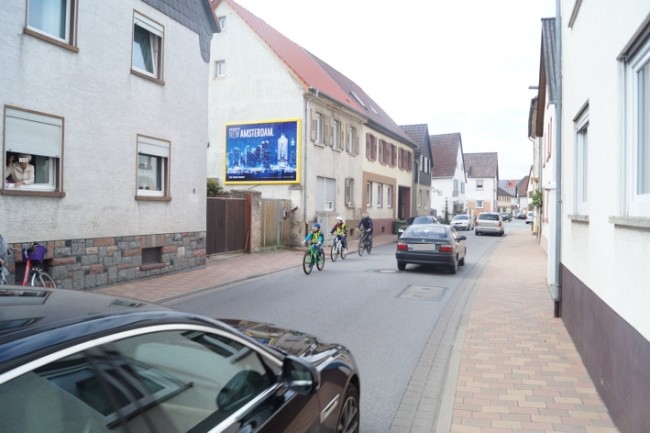 Gernsheimer Str. 10  quer