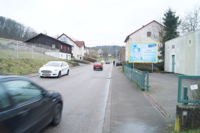 Hauptstr. 84  quer