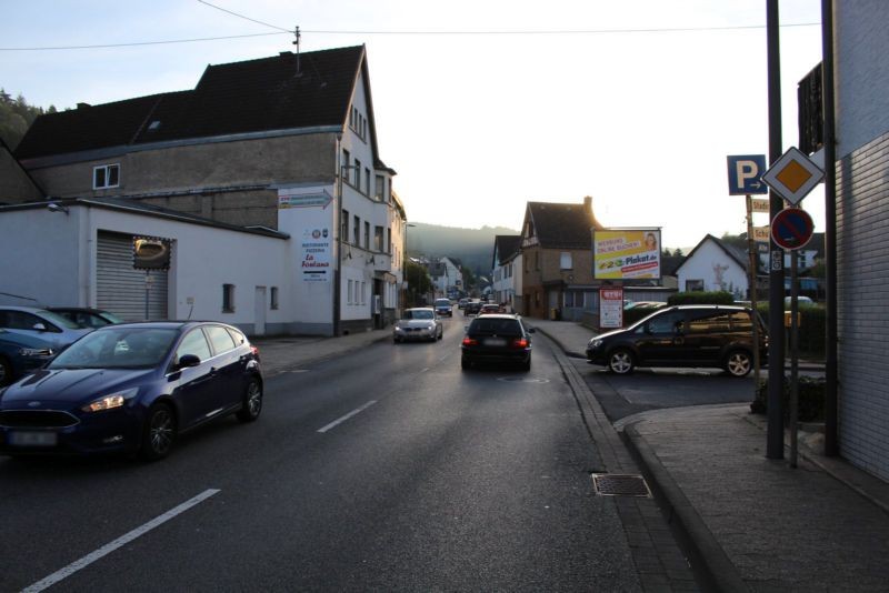 Hauptstr. 186 (B 257)  VS