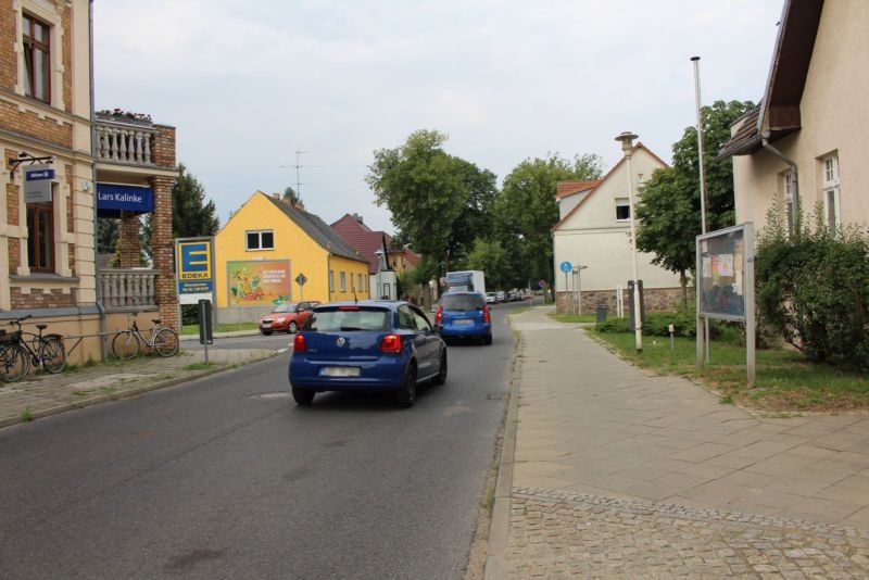 Bahnhofstr. 36  / Einf. Edeka