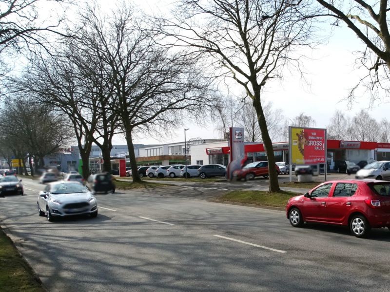 Riga-Ring 6 (B 229) geg. SB-Möbel Boss VS