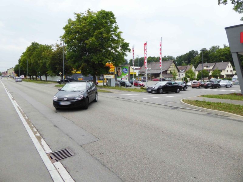 Bahnhofstr. 27  / Einf. Rewe VS