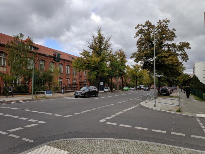 Eichborndamm 165-167 vor ggü. Olbendorfer Weg