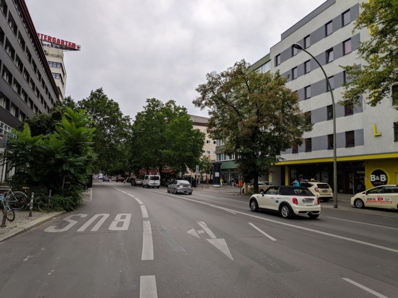 Potsdamer Str. 92 hinter Lützowstr.