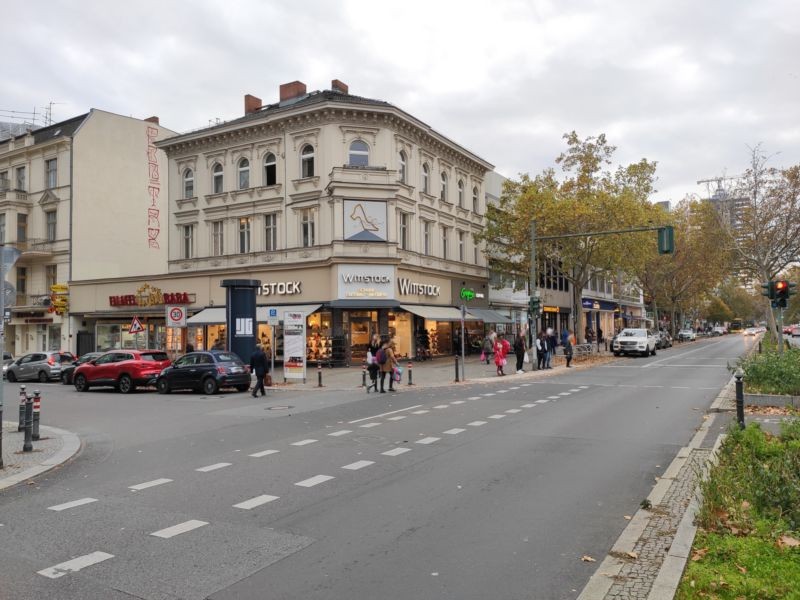 Hubertusstr. 1 hinter Schloßstr. 106