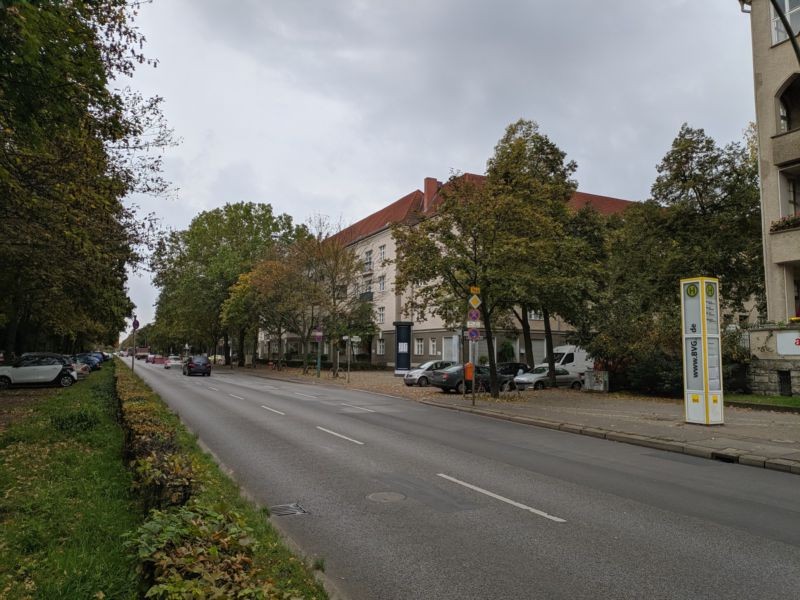 Am Treptower Park 55-57 hinter Klingerstr.