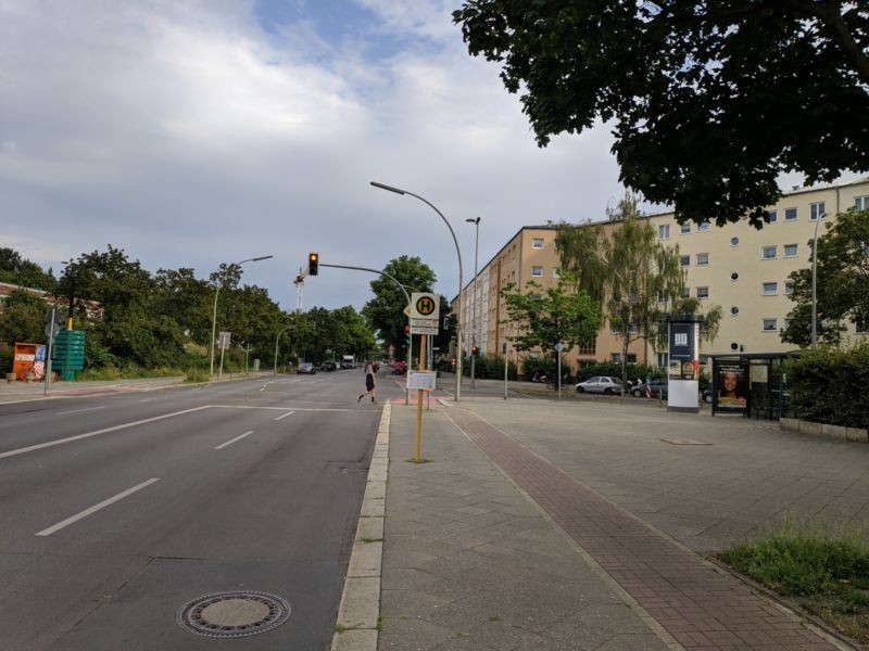 _KNR/Rathenower Str. 64 vor Birkenstr. 1