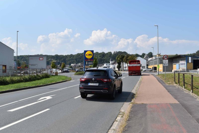 Steedener Weg 12 (L 3063)  / Rußwerthstr. quer RS