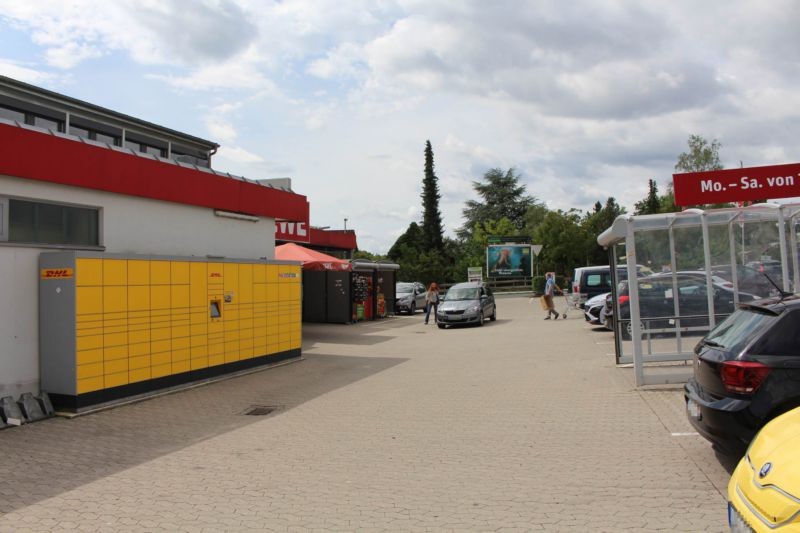 Pegnitzstr. 25  / Si. Einf. u. (PP) Rewe