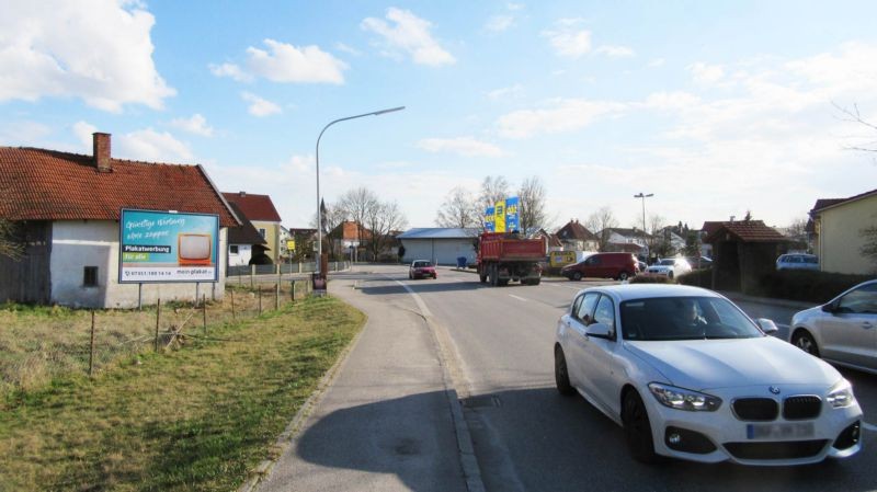 Deggendorf Str. geg. Hs.-Nr. 17  RS