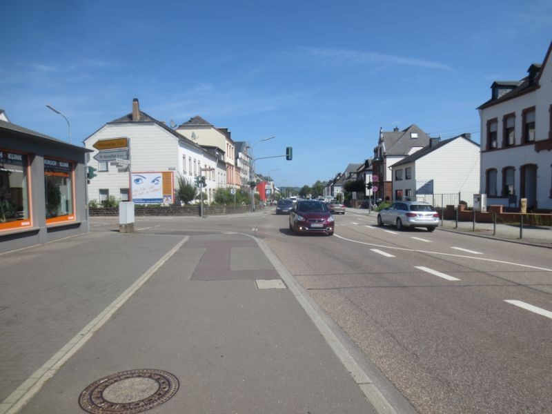 Zewener Str. 1 (B 49)  / Kanter Str. quer