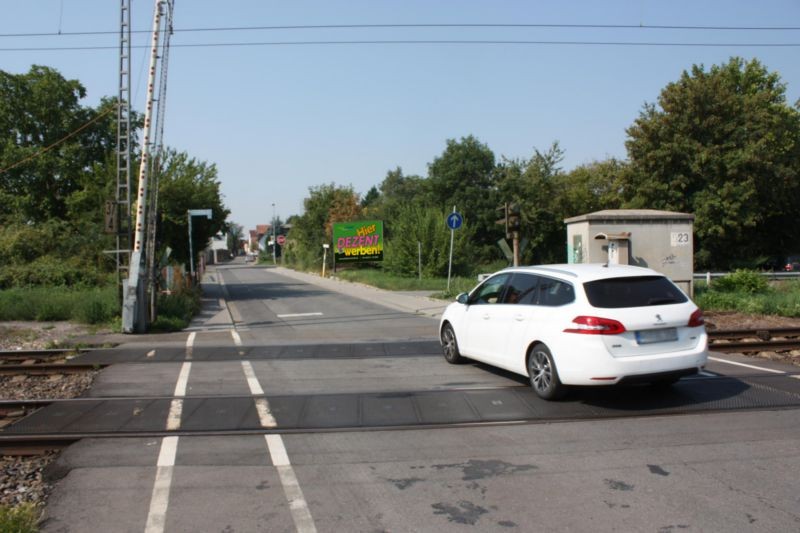 Ziegelhüttenweg  / Bahnübergang geg. Fundgrube quer