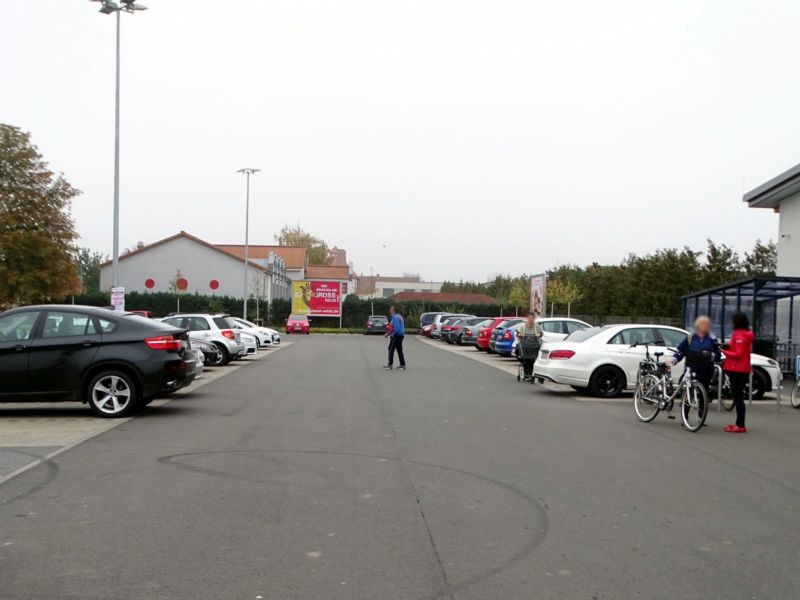 Witterdaer Str. 1 / (PP) geg. Eing. li.