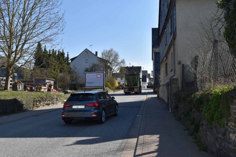 Kirchberger Str. 18  (B421) / Nh Im Grund RS