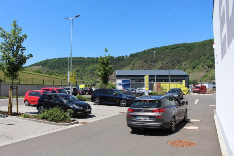 Auf dem Acker 11  / Si. Edeka Einf. PP