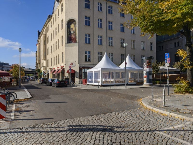 _KNB/Schiffbauerdamm 5/Bertolt-Brecht-Platz