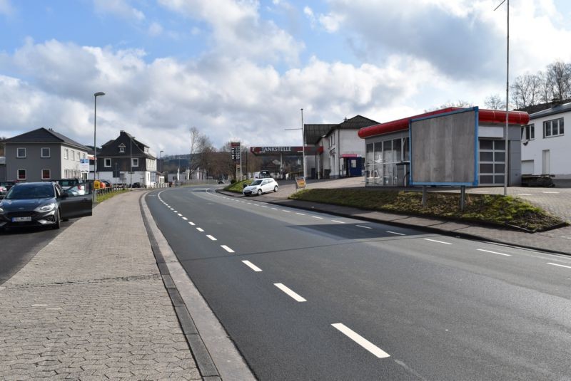 Olper Hütte 4  / neb. FTJ-Tankstelle