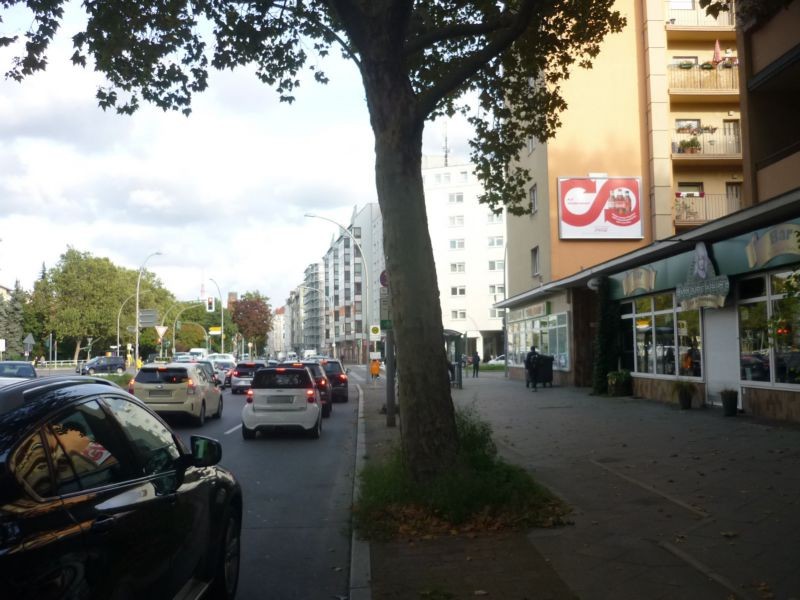 Hohenstaufen Str. 53  li.