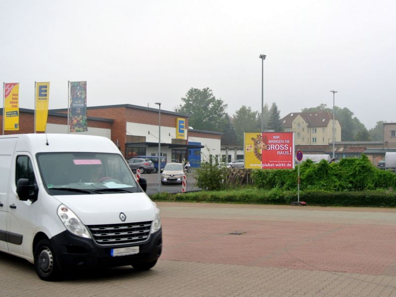 Bahnhofstr. 32a  / (PP) Einf.