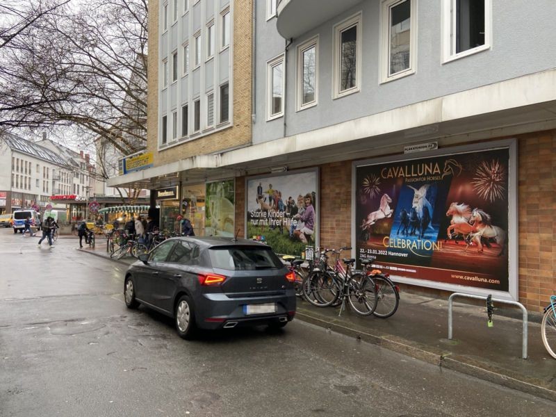 Lister Meile  / Gretchenstr. 48-49 / Edeka neb. Eing.