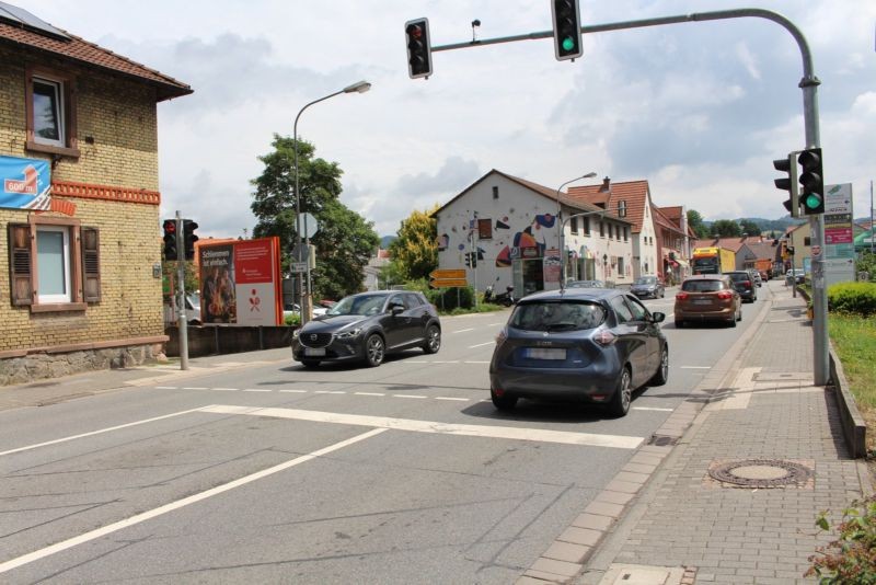 Weinheimer Str. 17a (B 38)  / Bonsweiherer Str. quer RS