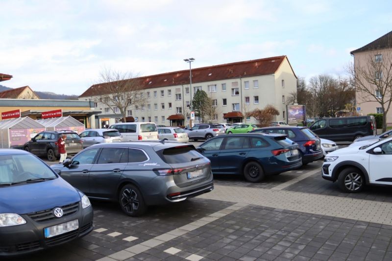 Straße der Deutschen Einheit 1a