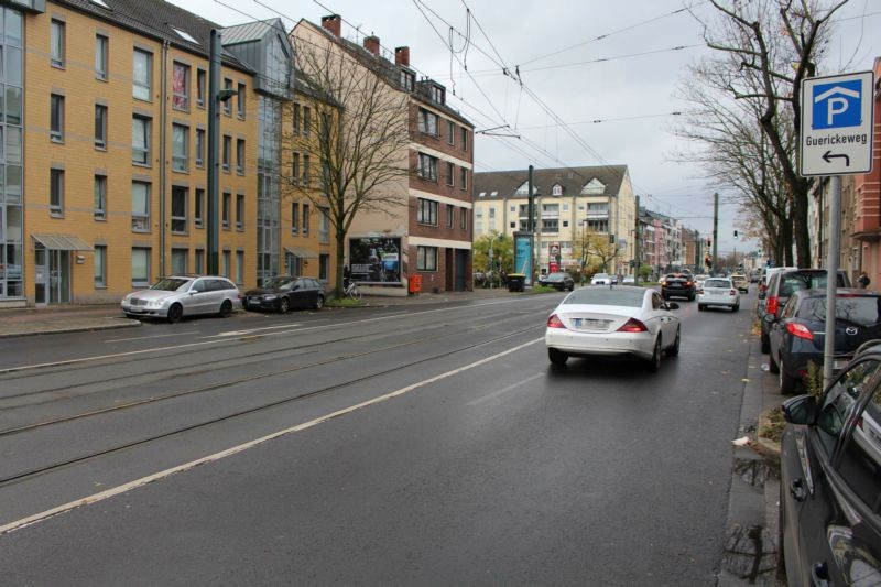 Kölner Landstr. 221  li.