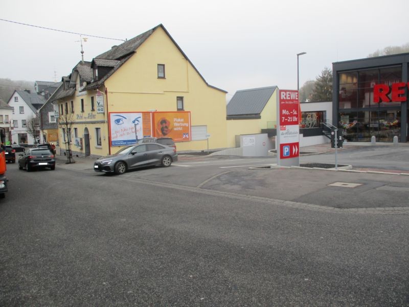 Bahnhofstr. 13  quer REWE