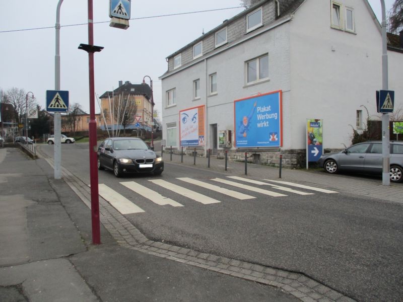 Bahnhofstr. 14  re.